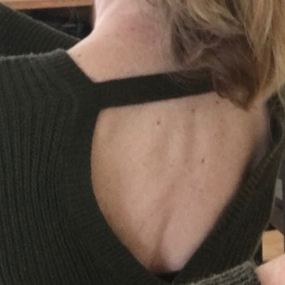 Sweater - Picture 3 of 6